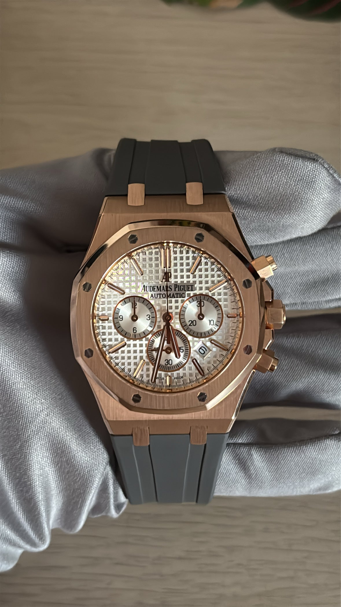 Audemars Pigeuet Rose Gold Royal Oak - 26320or