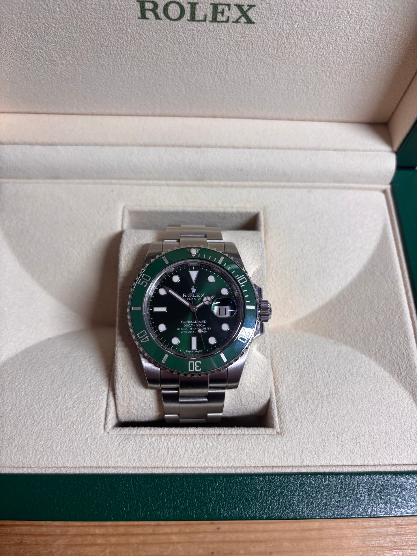 Rolex Submariner Date Hulk - 126610LV
