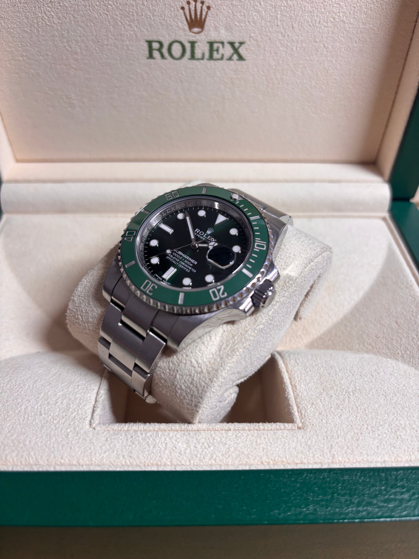 Rolex Submariner Date Hulk - 126610LV