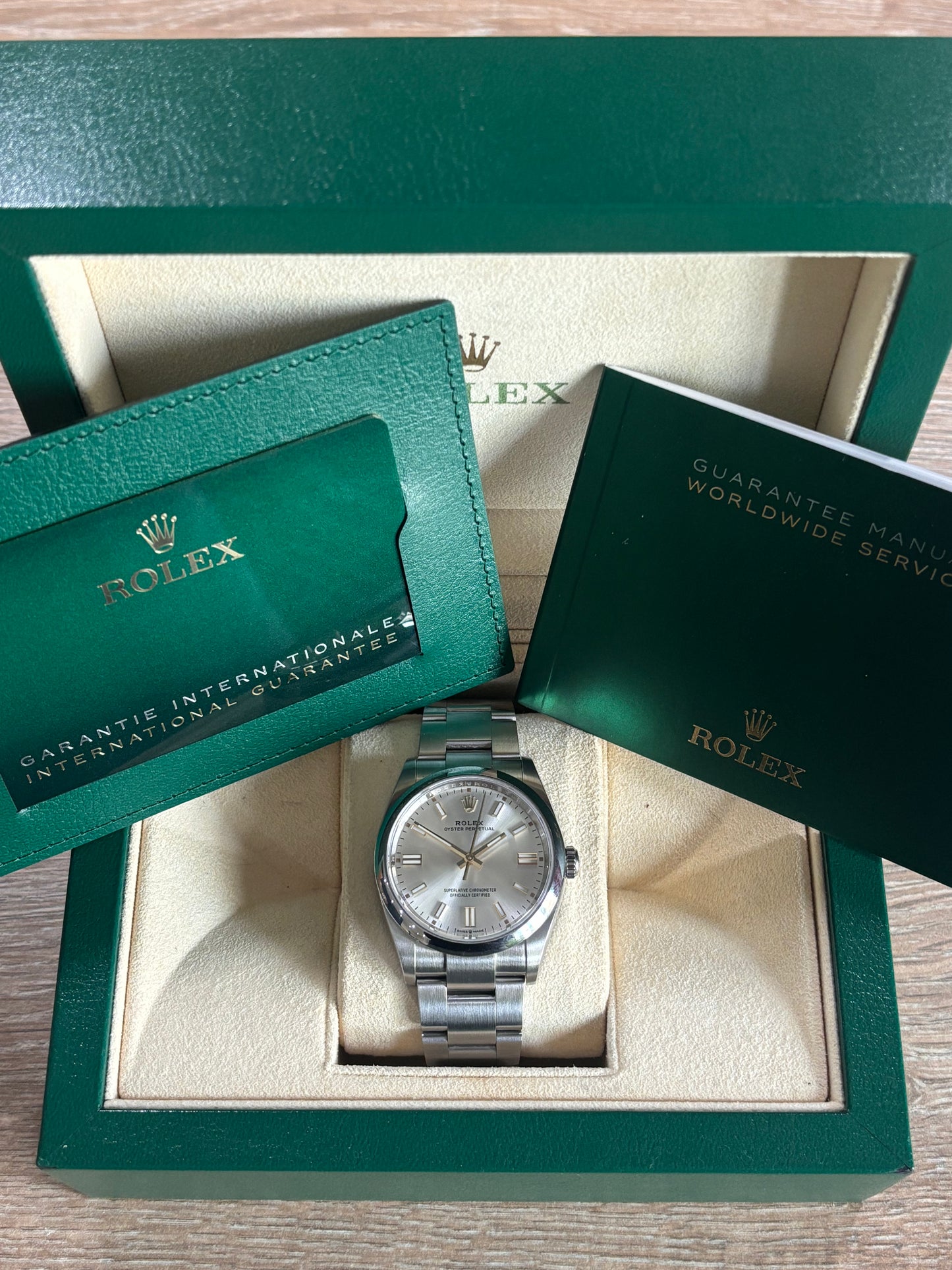 Rolex Oyster Perpetual - 126000
