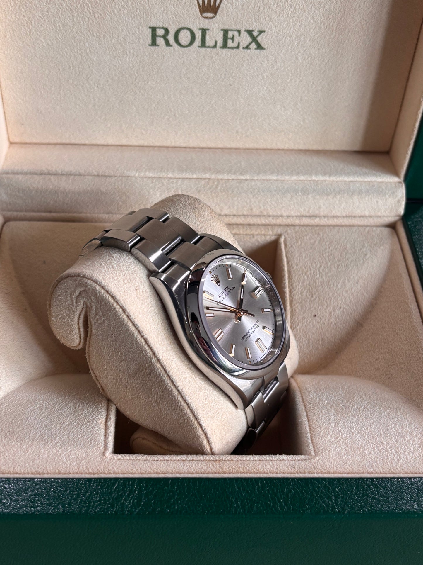 Rolex Oyster Perpetual - 126000