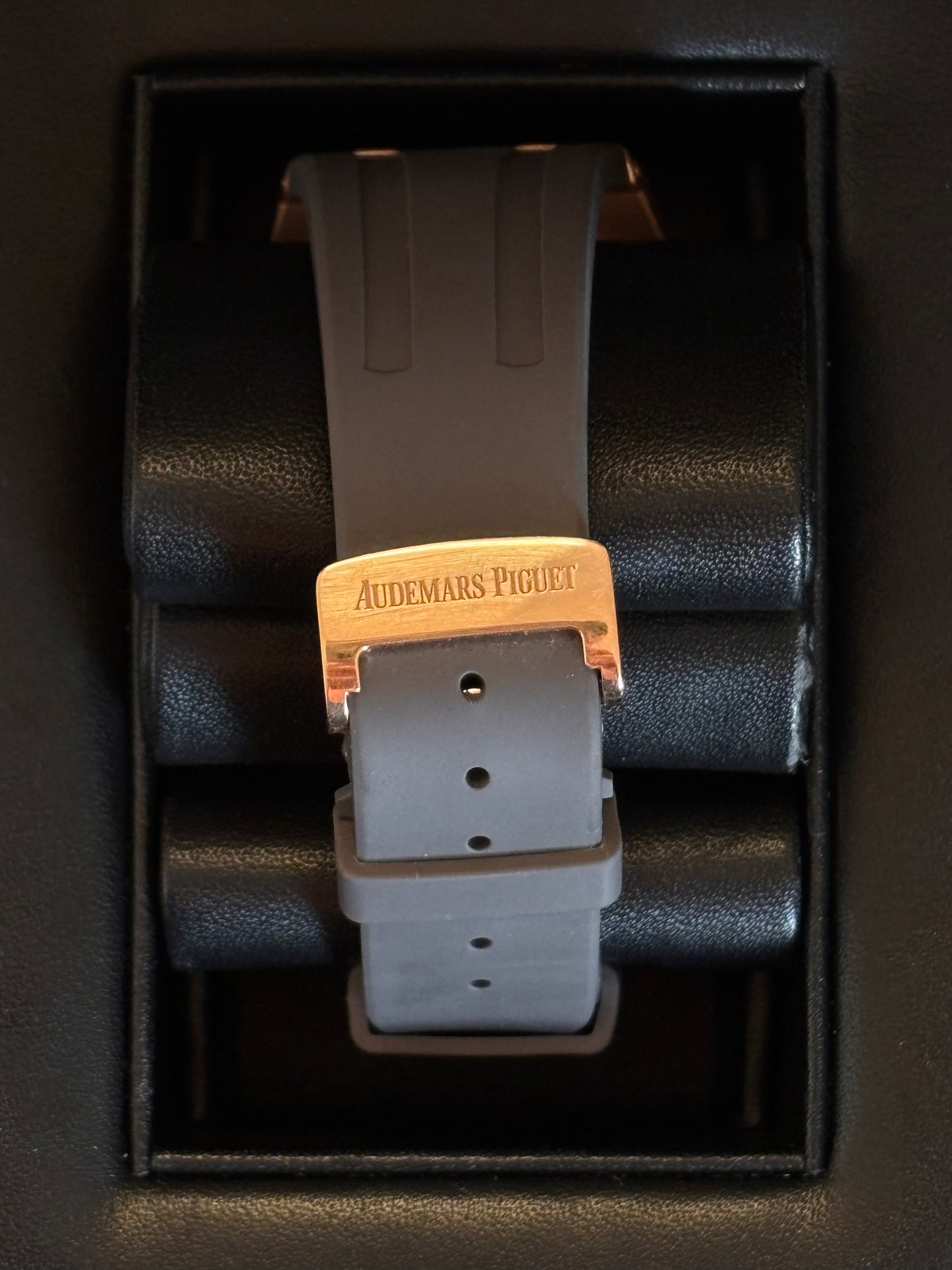 Audemars Pigeuet Rose Gold Royal Oak - 26320or