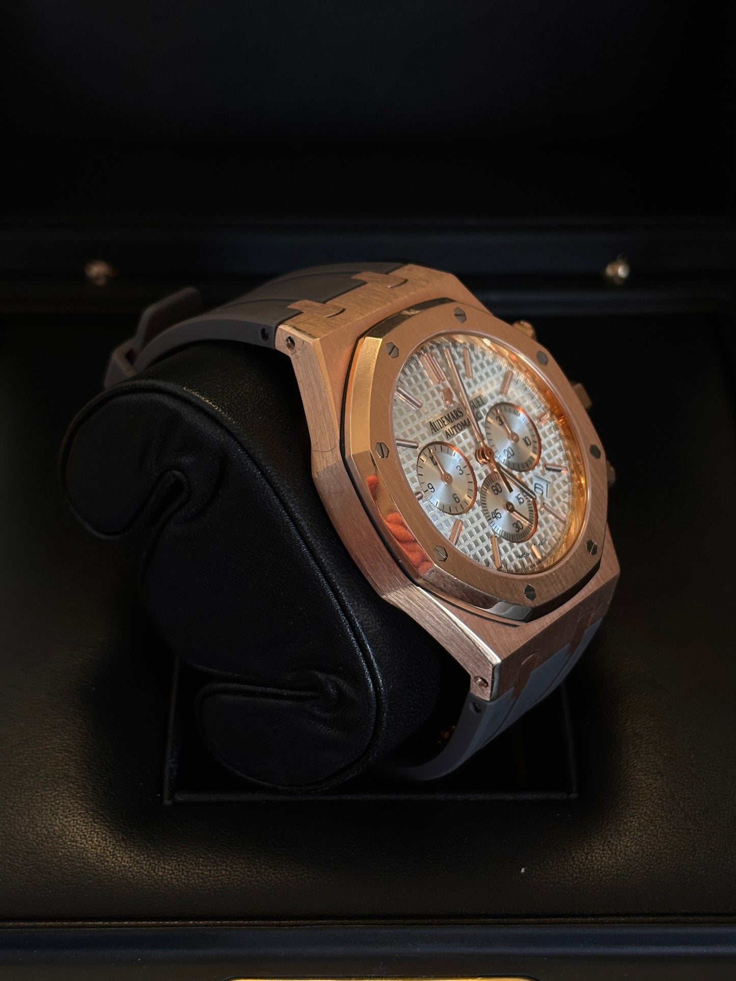 Audemars Pigeuet Rose Gold Royal Oak - 26320or