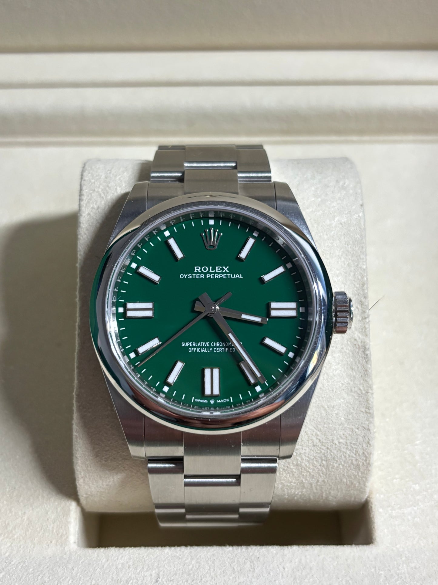 Rolex Oyster Perpetual 'Money Green Dial' - 134300