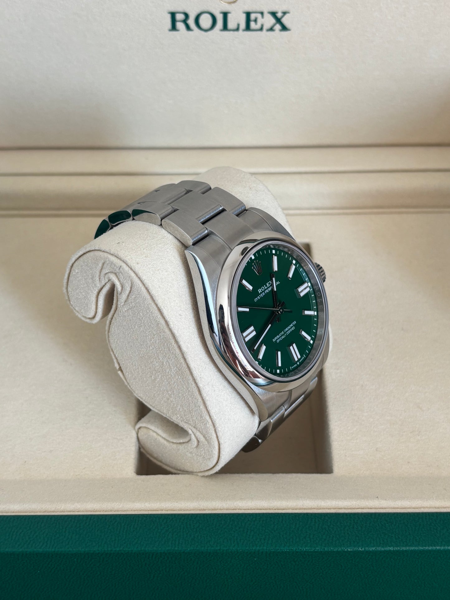 Rolex Oyster Perpetual 'Money Green Dial' - 134300